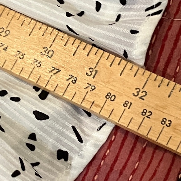 Main Strip women’s small White and Black lined Dress - Picture 9 of 15